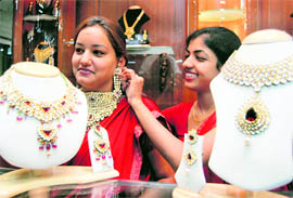 With the onset of the festival season, different jewellery houses and designers are holding exhibitions in Ludhiana. One such exhibition is on at a hotel.