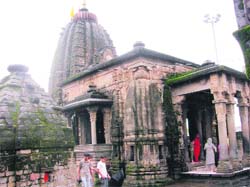 Lord Shiva temple at Baijnath.  