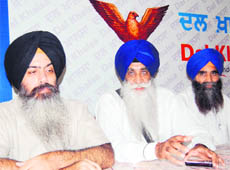 General secretary of the Akali Dal (Panch Pradhani) Harpal Singh Cheema (middle) and Dal Khalsa leader Kanwar Pal Singh Bittu in Amritsar on Tuesday.