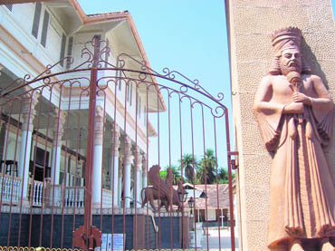 non-Zoroastrians are not allowed to enter the temple