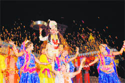 Performers at Virasat 2008 in Dehradun. 