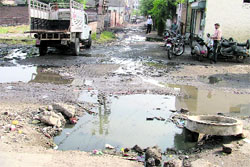 Overflowing sewers in ward No. 73 of Hargobind Nagar.