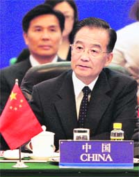 Chinas Premier Wen Jiabao speaks at the leaders summit at the Great Hall of the People in Beijing