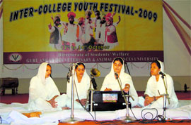 Participants during the youth festival in Ludhiana on Monday.