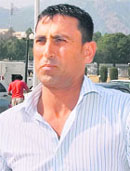 Pakistan cricket teams skipper Younus Khan arrives to appear before a sports committee on Tuesday.