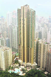 "Conduit Road 39", a luxurious residential building developed by Henderson Land Development, located at Hong Kong's Mid-Levels district facing the Victoria Harbour, is seen from the Peak on Wednesday.