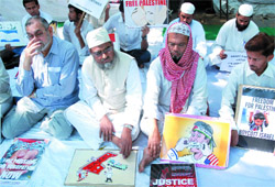 Muslim activists protest against the occupation of Palestinian territories by Israel, at Jantar Mantar in New Delhi 
