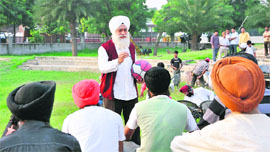 Gulshan Grover gives a shot for the film Chhevan Dariya in Ludhiana on Thursday.