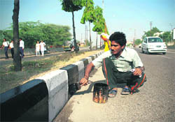 Jammu gets a facelift ahead of Darbar move.
