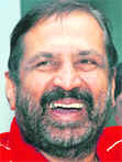 The Kalmadi-Hooper face-off has figured prominently on news channels