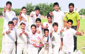 The winners in a cheerful mood at MGM Public School, Dugri