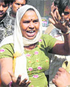A woman argues with 
