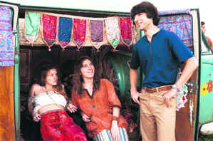 Kelli Garner, Paul Dano and Demetri Martin in Taking Woodstock