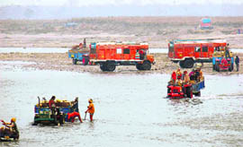 Quarrying goes on at the Ganga riverbed in Haridwar.