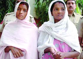 The Delhi police on Wednesday arrested two women pickpockets