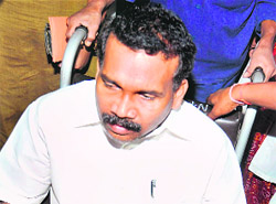 Former Jharkhand CM Madhu Koda being discharged from hospital in Ranchi on Sunday.