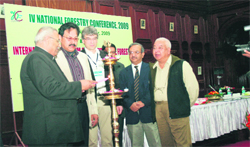 VIdhan Sabha Speaker Harbans Kapoor inaugurates the Fourth National Forestry conference at Dehradun 