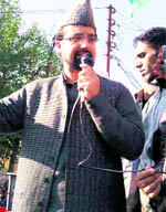 Mirwaiz Umar Farooq addresses a rally in Doda on Wednesday