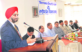 The Tribune Assistant Editor Rupinder Singh addresses mediapersons at the National Press Day celebrations in Panchkula on Sunday. 