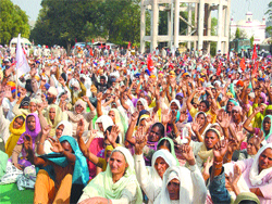 Women attending the rally in numbers