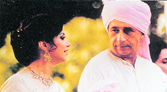 Monsoon Wedding, directed by Mira Nair, won the Golden Lion at the Venice Film Festival in 2001
