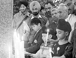 Residents take part in a candlelit vigil in the memory of Mumbai terror attack victims in Patiala on Thursday.