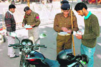 While the cops are busy harassing the common man by checking documents of vehicles, dreaded criminals virtually go scot free, cocking a snook at law enforcement agencies in the tricity, which has witnessed a spurt in heinous crimes.