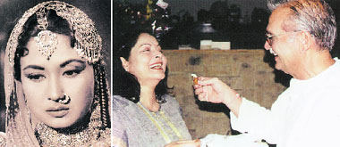 Gulzar’s original name was Sampooran Singh Kalra. He worked in a garage in Bombay, patronised by film director Bimal Roy, who was then engaged in making Bandini. He asked Sampooran to compose lyrics. His first foray began with "Mora gora ang lai le". It became an instant hit. Some of the most beautiful women of the time fell for him. The best known are Meena Kumari and Rakhee