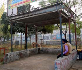 COLOUR ME UP: This bus shelter in Amritsar is a prime example of neglect