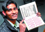 Sanjeev Kumar explains a concept of remembering. A Tribune photo