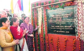 Geeta Bhukkal lays the foundation of a theme park at Dadu Majra