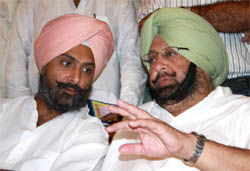 Former Chief Minister Capt Amarinder Singh along with his son Raninder Singh