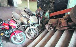 seized vehicles kept in a market outside the police station owing to paucity of space.