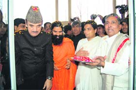 Union Health Minister Ghulam Nabi Azad inaugurates Patanjali Ayurveda Medical College in Haridwar