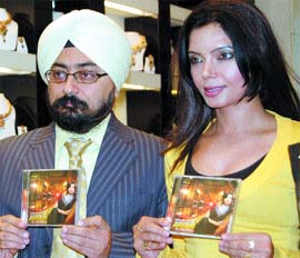 Singer Satinder Satti releases her album Moh - My Love in Amritsar.