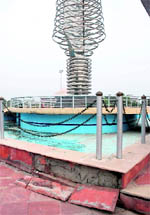The poorly maintained Mukte Minar in Muktsar