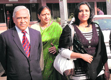 Not many common citizens fight against injustice towards others like the Prakash family 