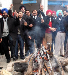 Advocates sing Lohri songs in Jalandhar on Wednesday.