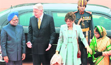 Iceland President Olafur Grimsson and his wife with President Pratibha Patil and Prime Minister Manmohan Singh at the Rashtrapati Bhavan on Thursday. 
