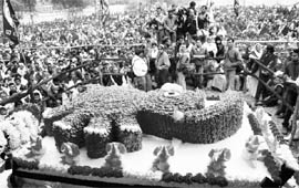 BSP workers celebrate party supermo and UP Chief Minister Mayawatis 54th birthday with a huge cake in Ghaziabad on Friday.