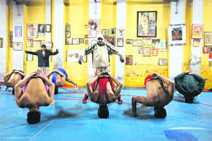 More and more young athletes are training in New Delhi for mat wrestling to gain entry into world competitions like the Commonwealth and Olympic Games.