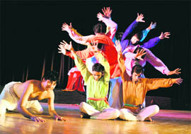 Balwant Thakurs play Ghumai received acclaim at six international festivals