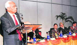 Governor NN Vohra addresses a seminar at Jammu University on Saturday. 