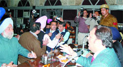 Congress and SAD-BJPcouncillors have heated arguments during the MC house meeting