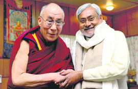 Bihar Chief Minister Nitish Kumar meeting the Dalai Lama at Dharamsala on Monday.