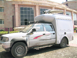 A Mobile e-Learning Terminal parked at the IIT-Roorkee. 