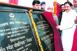 Chief Minister Ramesh Pokhriyal Nishank inaugurates various development projects 
