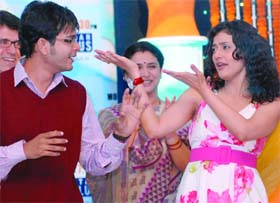 Actors of the forthcoming TV serial 'Sasural Genda Phool' , Ragini Khanna, Jai Soni and others, at a press conference in New Delhi on Thursday. 