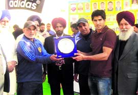 Boxer Vijender Singh being honoured at Chakar village