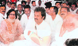 Kuldeep Bishnoi, president, Haryana Janhit Congress, sits on a dharna at Sector 25, Chandigarh